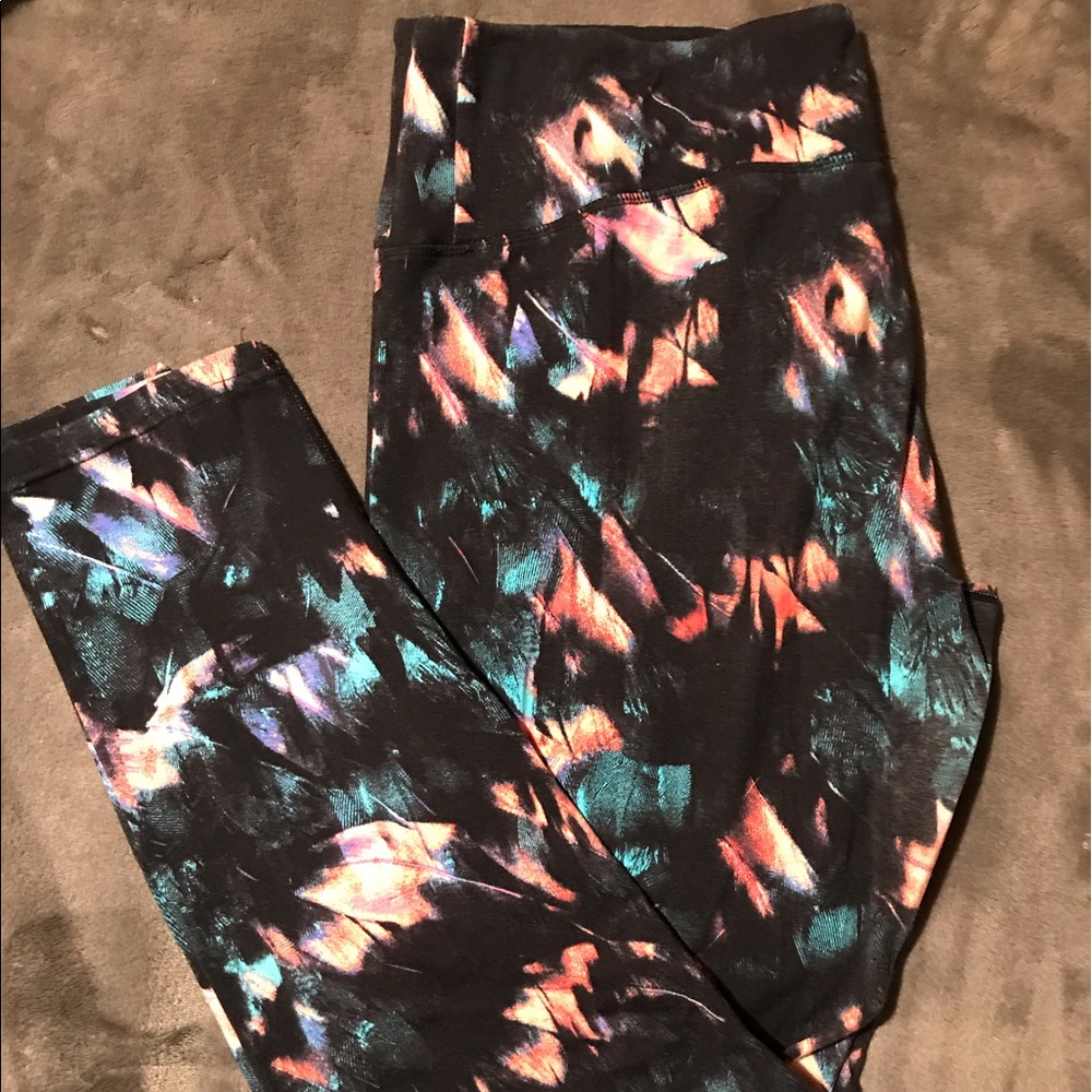 Athletic pants